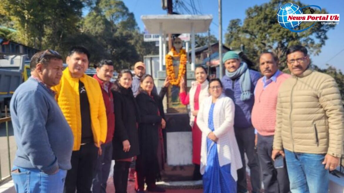 कांग्रेस प्रदेश सचिव ने रानीखेत पहुंचकर कार्यकर्ताओं से सांगठनिक मजबूती पर की चर्चा, ने