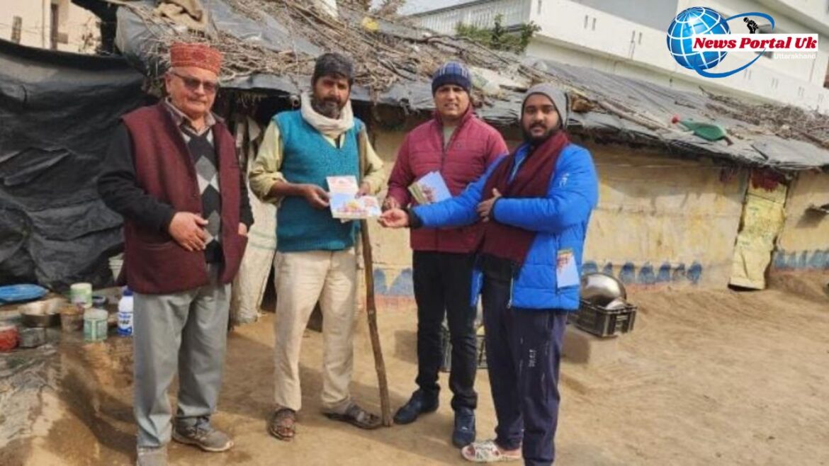 भाजपा प्रदेश प्रवक्ता विकास भगत के नेतृत्व में रामभक्तो ने ऊंचापुल में घर – घर बांटे अक्षत