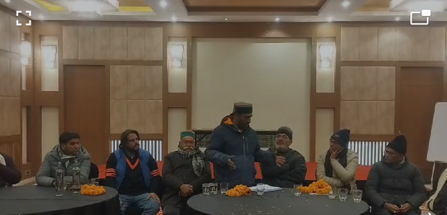 : टिहरी लोकसभा सीट से जोत सिंह गुनसोला ने दावेदारी पेश की