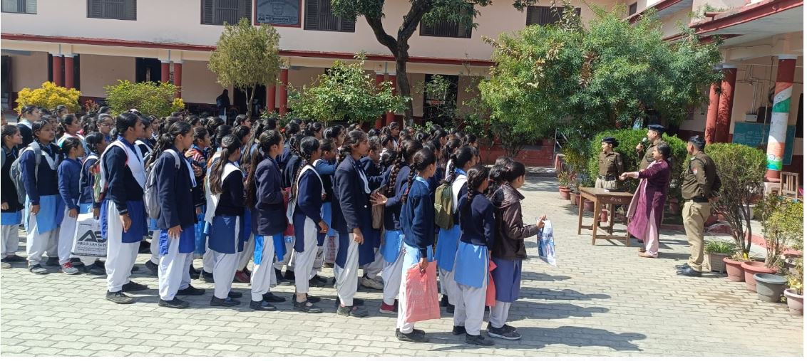 रामनगर एवम चोरगलिया पुलिस ने स्थानीय स्कूलों के बच्चों को किया साईबर अपराधों के प्रति जागरूक