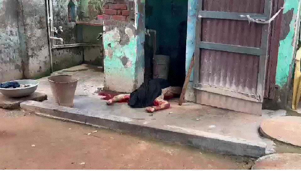 लक्सर के थाना पथरी क्षेत्र के गांव धनपुरा में नशे के आदि 20 वर्षीय युवक ने अपनी मां को धारदार हथियार से उतारा मौत के घाट।