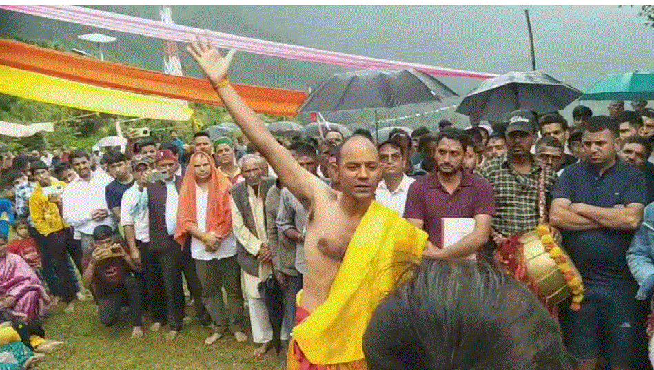 देवभूमि उत्तरकाशी में मेले की धूम बाणेश्वर महादेव : यहां शिवभक्तों की हर मनोकामना होती है पूरी