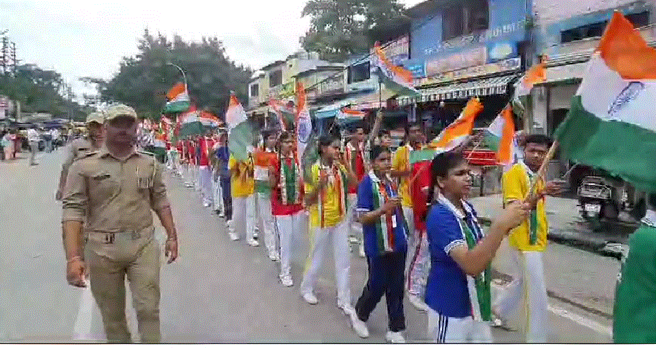 हर घर तिरंगा यात्रा / रामनगर की सड़कों पर