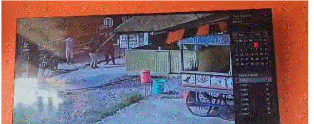 हल्द्वानी : बदमाशों के हौसले बुलंद,युवक को लाठी डंडों से जमकर पीटा सीसीटीवी हुई वायरल…