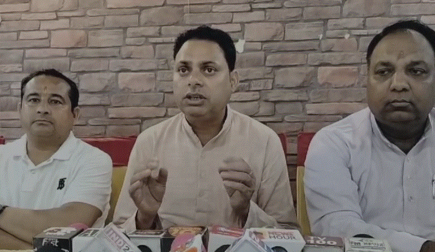 खटीमा विधायक भुवन कापडी ने की प्रेस वार्ता ,सरकार पर लगाया आरोप