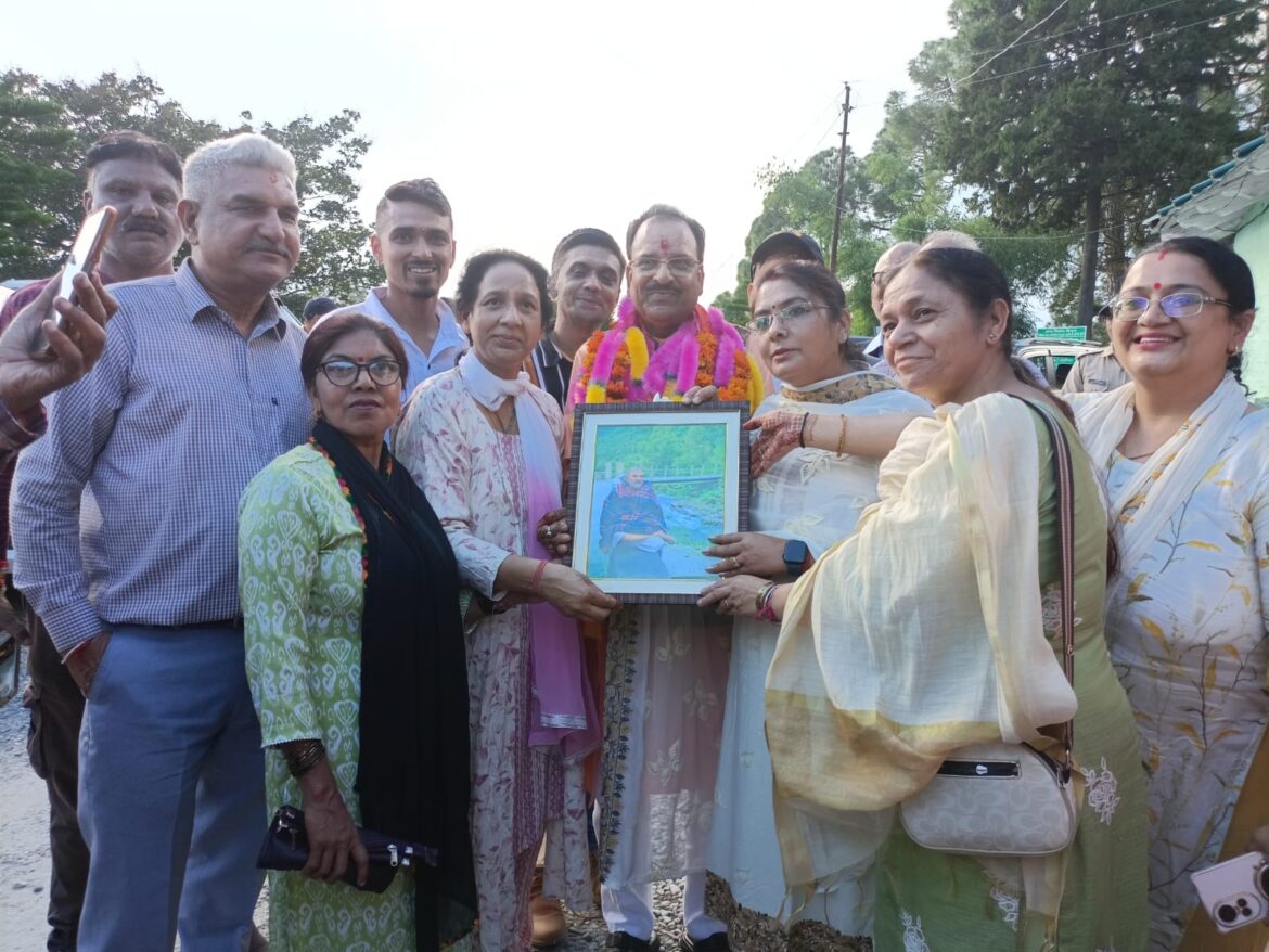 पूर्व केंद्रीय राज्य मंत्री तथा नैनीताल सांसद अजय भट्ट रानीखेत पहुंचे