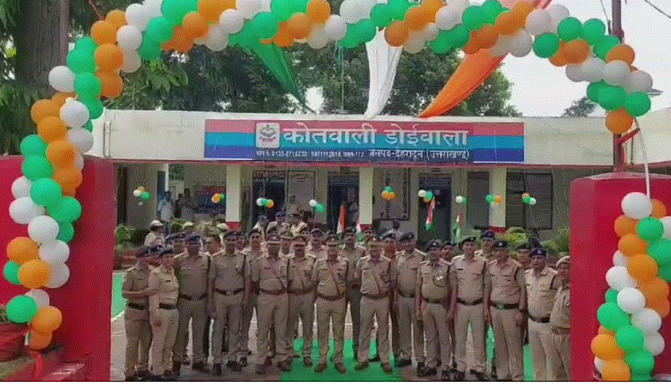 स्वतंत्रता दिवस के मौके पर डोईवाला कोतवाली के साथ-साथ विभिन्न संस्थानों एवं प्रतिष्ठानों में भी हर्ष और उल्लास के साथ मनाई गई आजादी की 78वीं वर्षगांठ