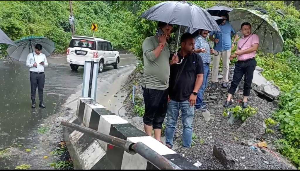 हल्द्वानी- भारी बरसात बनी आफत, नदी-नाले में उफान, प्रशासन की टीम अलर्ट पर…