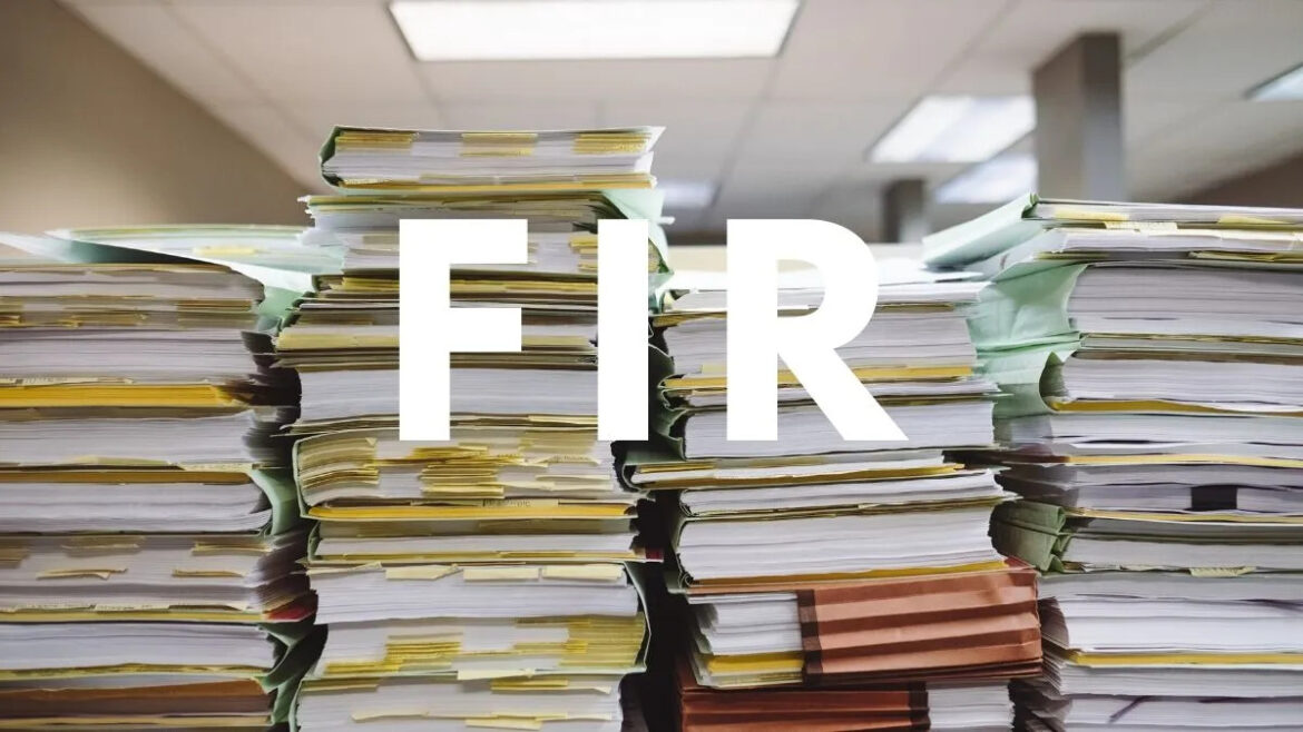 हल्द्वानी…1 – साब मेरी सास शराब पीकर करती है टार्चर, 2- शादी के बाद भी पति के महिलाओं से संबंध, दो विवाहिताएं पहुंची पुलिस थाने, ससुरालियों की शिकायत