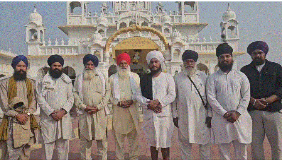 धूमधाम से मनाई गई गुरुनानक देव जी की 155वीं जयंती