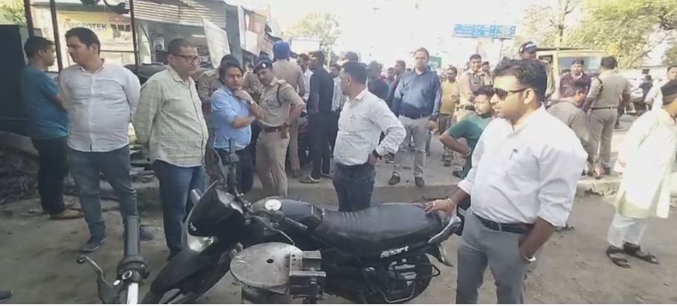 रामनगर में नेशनल हाईवे 309 पर अतिक्रमण हटाने का अभियान