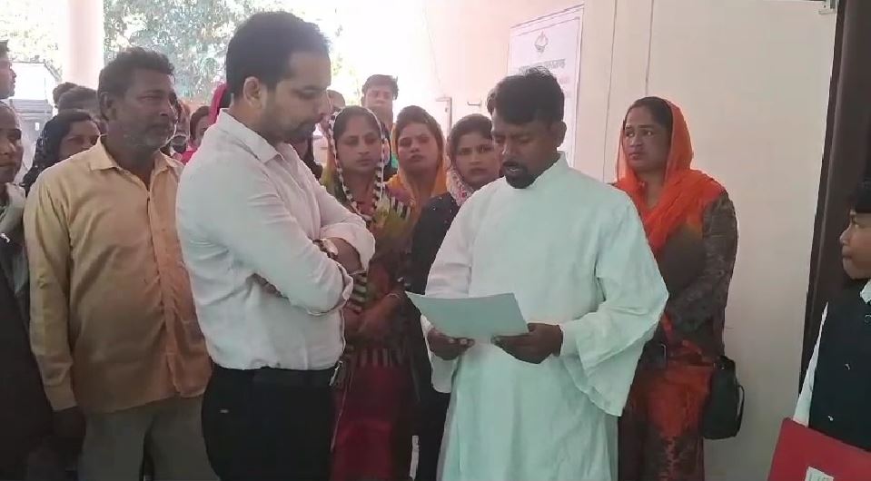 लालकुआँ में मसीह समाज ने प्रार्थना भवन और कब्रिस्तान की मांग की