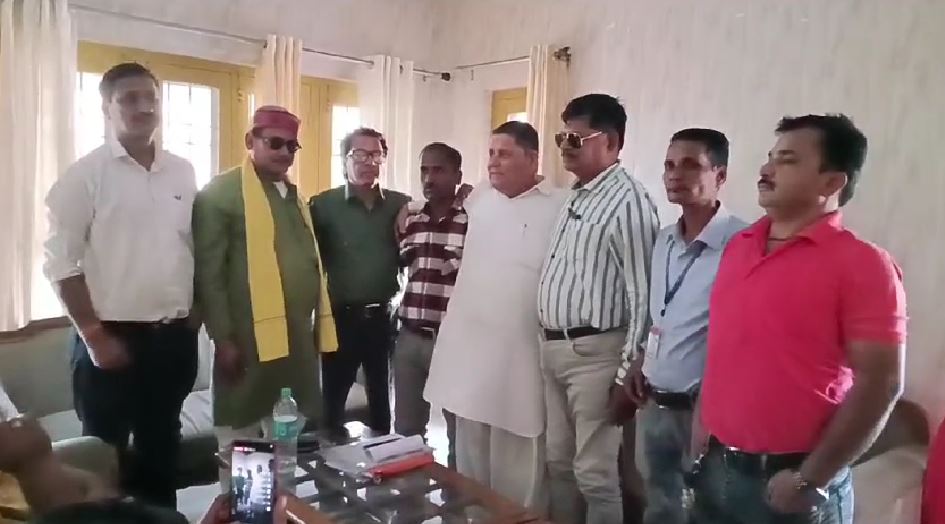 खटीमा में पत्रकार प्रेस परिषद की बैठक, अशोक सरकार चौथी बार अध्यक्ष निर्वाचित