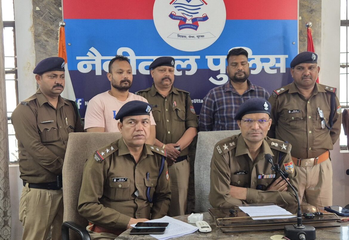 हल्द्वानी पुलिस ने शातिर चोर को किया गिरफ्तार, चोरी के जेवरात और स्कूटी बरामद