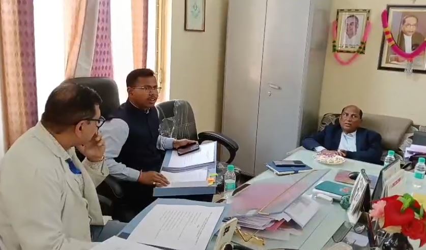 गोविन्द सिंह माहरा राजकीय चिकित्सालय में प्रबंधन समिति की बैठक आयोजित, स्वास्थ्य सुविधाओं को लेकर लिए गए कई अहम निर्णय