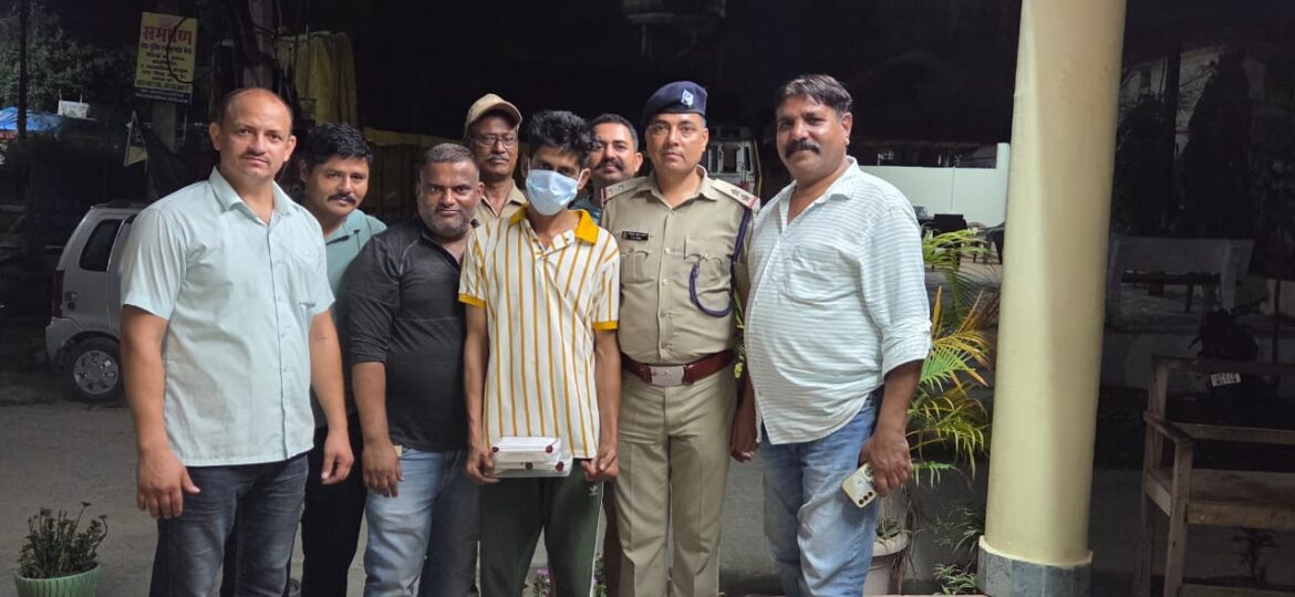 उत्तराखंड STF की बड़ी कार्रवाई: खटीमा से 42 लाख की हेरोइन के साथ तस्कर गिरफ्तार