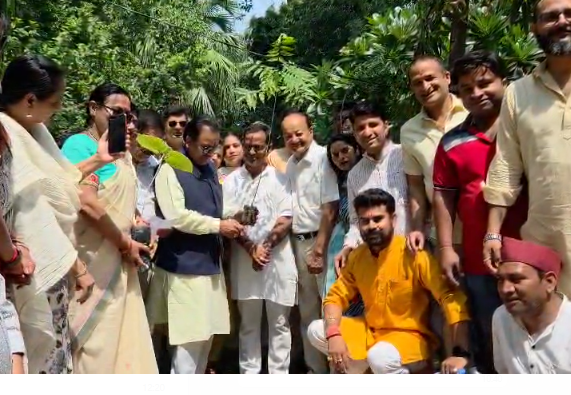 हल्द्वानी में ‘एक वृक्ष मां के नाम’ अभियान के तहत व्यापक वृक्षारोपण, सांसद अजय भट्ट ने की पहल