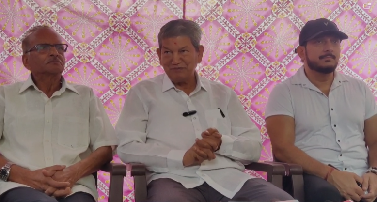 हरिद्वार जमीन घोटाले पर बोले पूर्व सीएम हरीश रावत — “बिना राजनीतिक संरक्षण के नहीं हो सकता इतना बड़ा घोटाला”