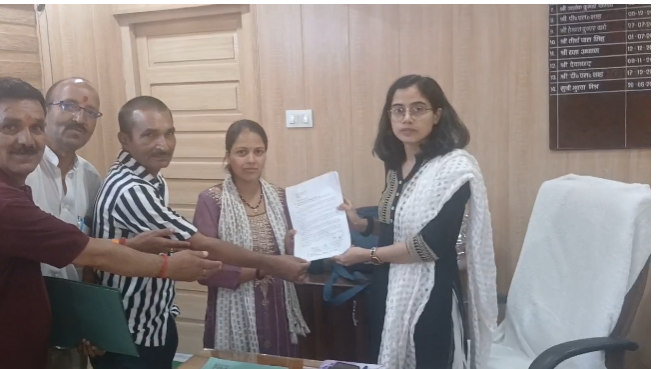 मुखवा के ग्रामीणों का पंचायत चुनाव बहिष्कार का ऐलान, जांगला-मुखवा सड़क न बनने से नाराजगी