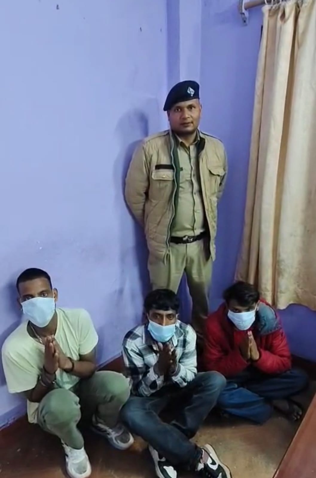 नैनीताल में पर्यटक पर चाकू से हमला: पुलिस ने तीन आरोपियों को किया गिरफ्तार