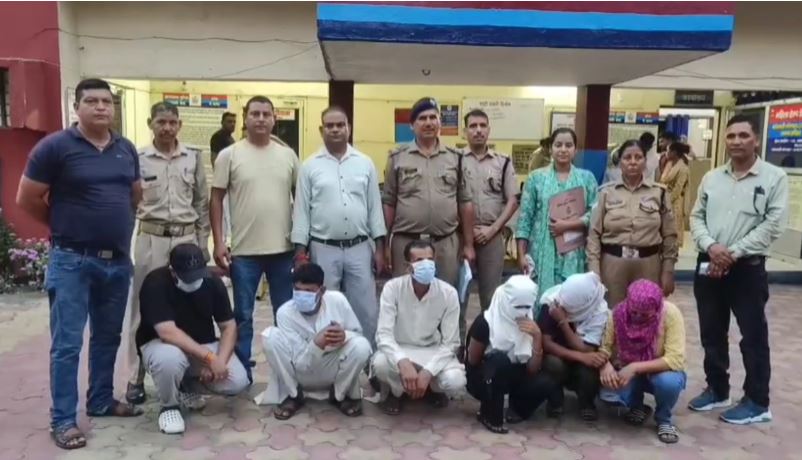 रुड़की के होटल में देह व्यापार का भंडाफोड़, 6 गिरफ्तार – मुख्य आरोपी फरार