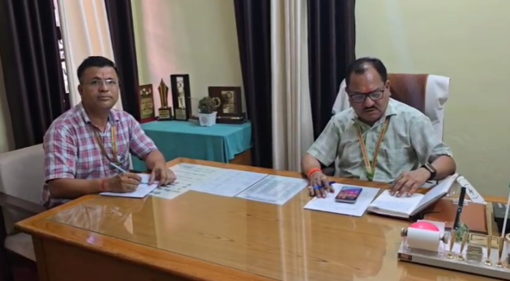 उत्तराखंड बोर्ड परीक्षा 2026: हाईस्कूल और इंटर के लिए परीक्षा शुल्क व आवेदन तिथियां घोषित, जानें सभी विवरण