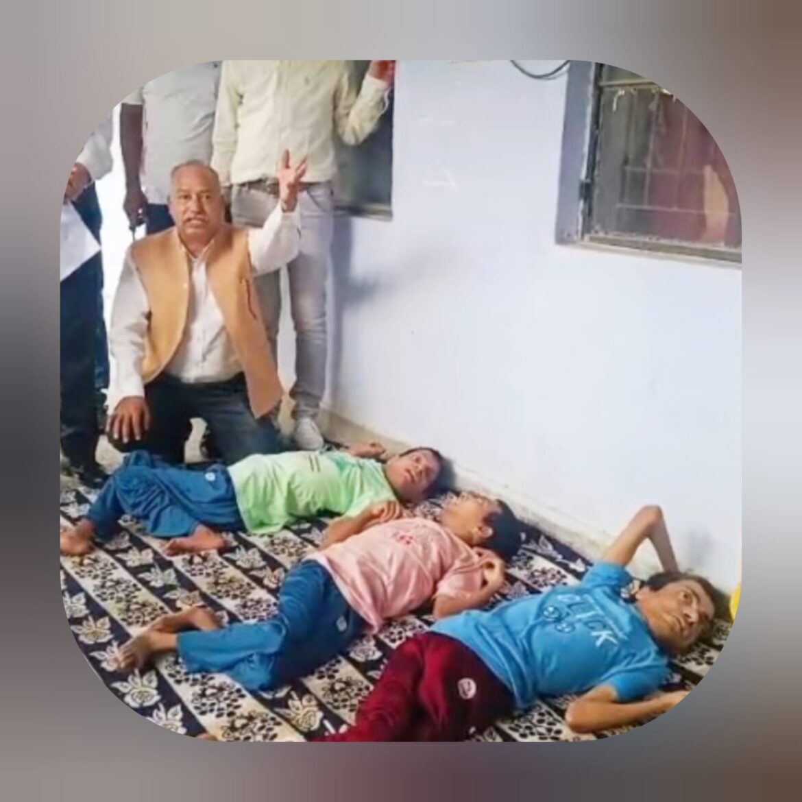 विकासनगर: दिव्यांगों की आर्थिक सहायता में देरी पर जन संघर्ष मोर्चा का तहसील घेराव, सरकार पर लगाया पक्षपात का आरोप