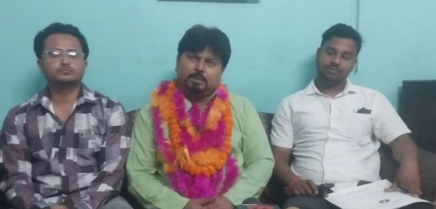 बंगाली कल्याण समिति के नए प्रदेश अध्यक्ष बने दिलीप अधिकारी, चुनाव में समाज की भूमिका होगी मजबूत सितारगंज, दिनेशपुर और रुद्रपुर की सौंपी गई जिम्मेदारी