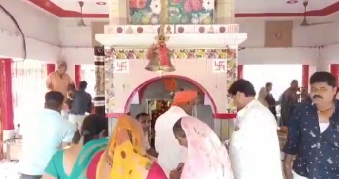 लक्सर में शारदीय नवरात्रि की धूम, मंदिरों में भक्तों का उमड़ा सैलाब