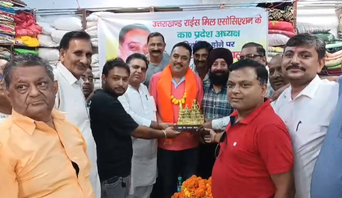 जसपुर में निकेश चंद्र अग्रवाल का सम्मान समारोह सम्पन्न