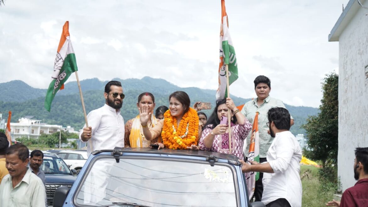 हल्द्वानी: राष्ट्रीय सचिव नियुक्त होने पर मीमांशा आर्या का जोरदार स्वागत