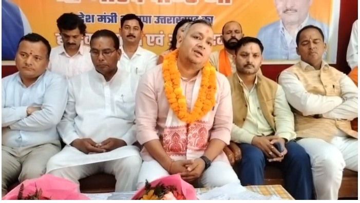 भाजपा प्रदेश मंत्री बनने के बाद पहली बार अल्मोड़ा पहुंचे गौरव पांडे, कार्यकर्ताओं ने किया भव्य स्वागत
