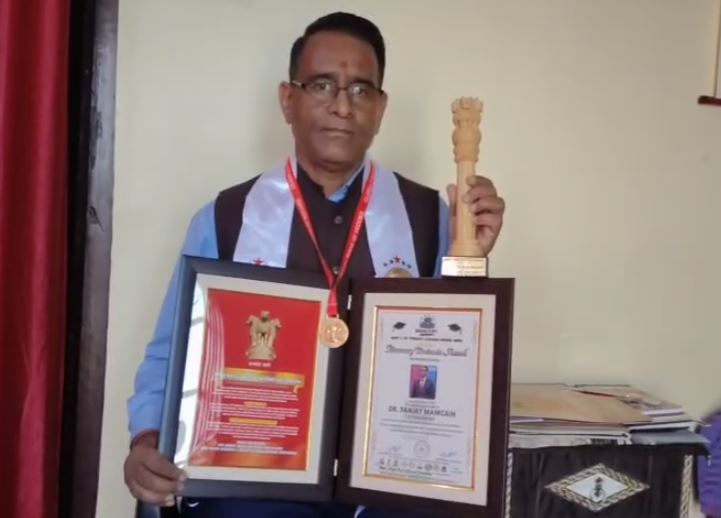 प्राचार्य संजय मंमगाई को मिला डॉक्टरेट की मानद उपाधि सम्मान