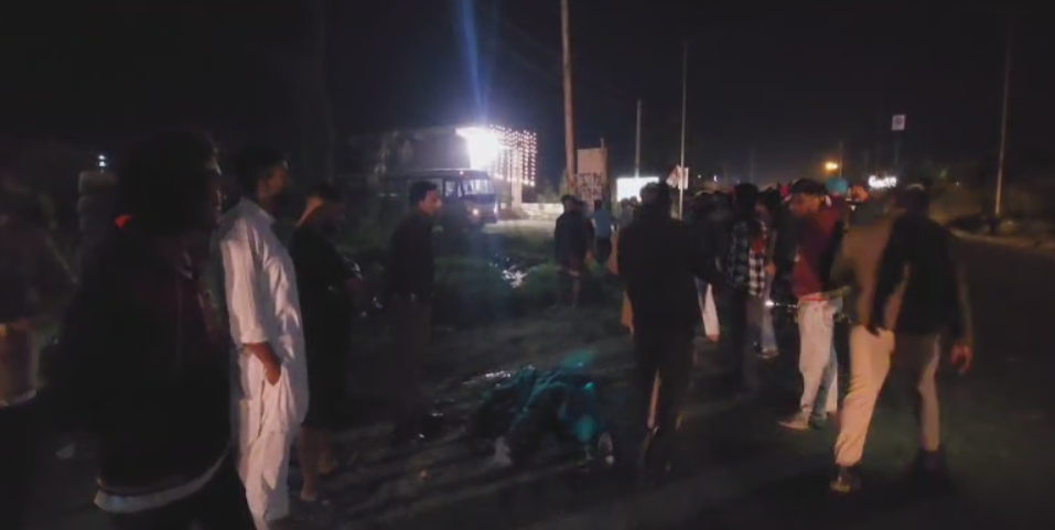 सितारगंज में दर्दनाक सड़क हादसा, अज्ञात वाहन की टक्कर से बाइक सवार की मौत