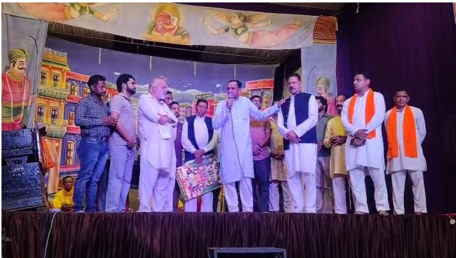 केलाखेड़ा में रामलीला मंचन का भव्य शुभारंभ, शांति और अनुशासन का संदेश