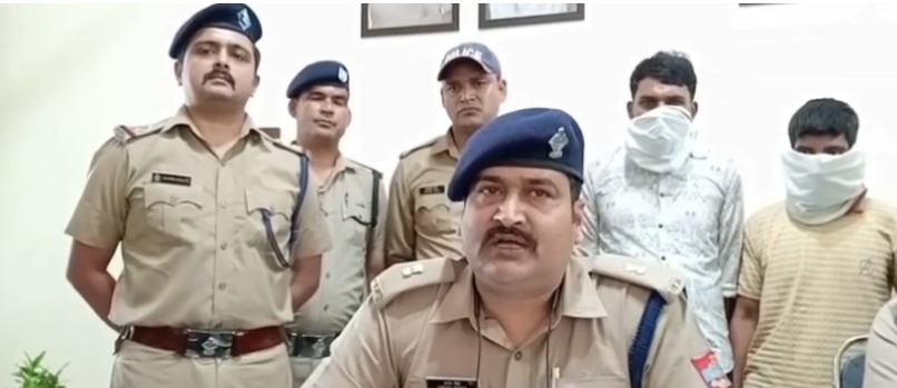 जसपुर पुलिस ने बुजुर्ग महिला से सोने की चैन छीनने वाले दो स्नेचरों को गिरफ्तार किया