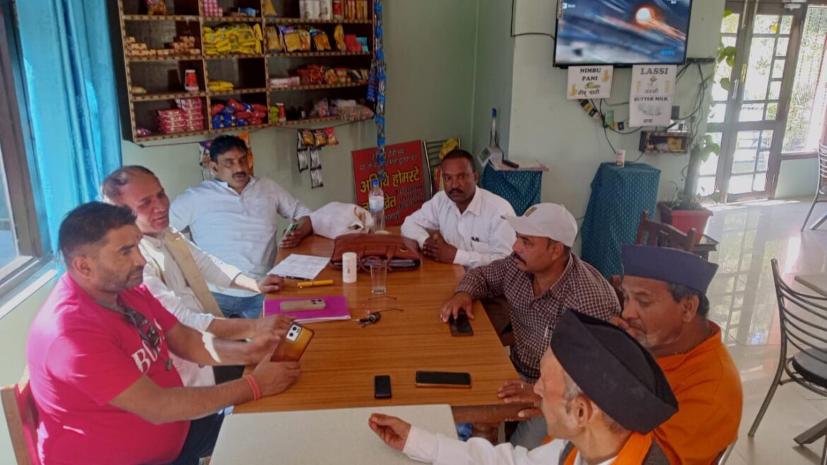 रानीखेत में भाजपा ने तय की आगामी कार्यक्रमों की रूपरेखा