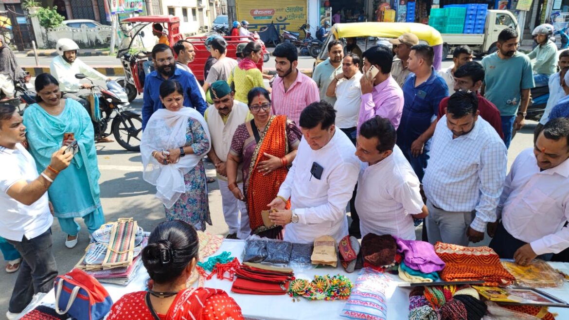 हल्द्वानी-काठगोदाम में आयोजित हुआ चार दिवसीय ‘स्वदेशी दीपावली मेला’