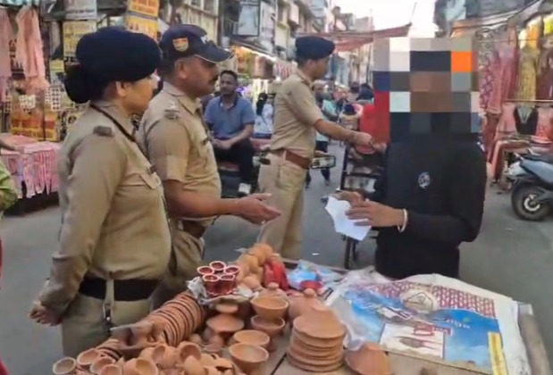 दीपावली पर्व पर नैनीताल पुलिस ने बढ़ाई सुरक्षा, हल्द्वानी में सघन चेकिंग अभियान