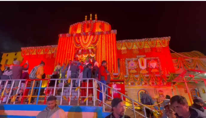 बद्रीनाथ और केदारनाथ धाम में दीपावली की धूम, 12,000 दीपों से जगमग होगा बदरी पुरी