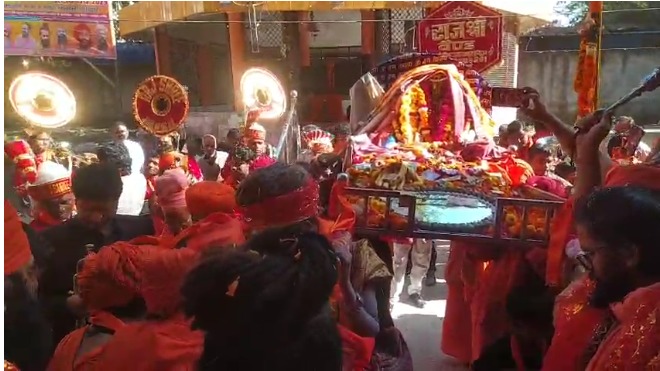 भैरव अष्टमी पर जूना अखाड़े में भगवान आनंद भैरव का विशेष पूजन, आकर्षक झांकियों ने खींचा ध्यान