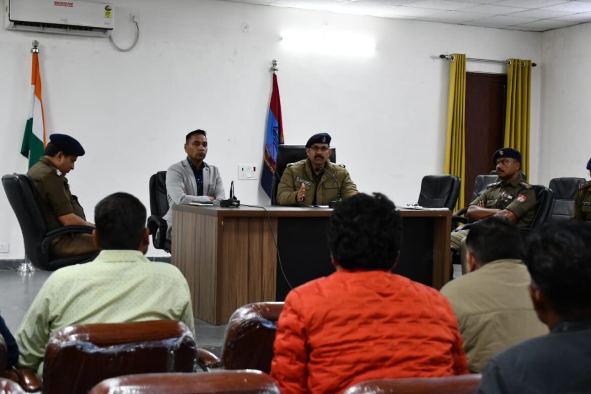 हल्द्वानी: यातायात व्यवस्था सुधारने को पुलिस सख्त, बैंकट हॉल और DJ संचालकों के साथ बैठक, कड़े नियम लागू