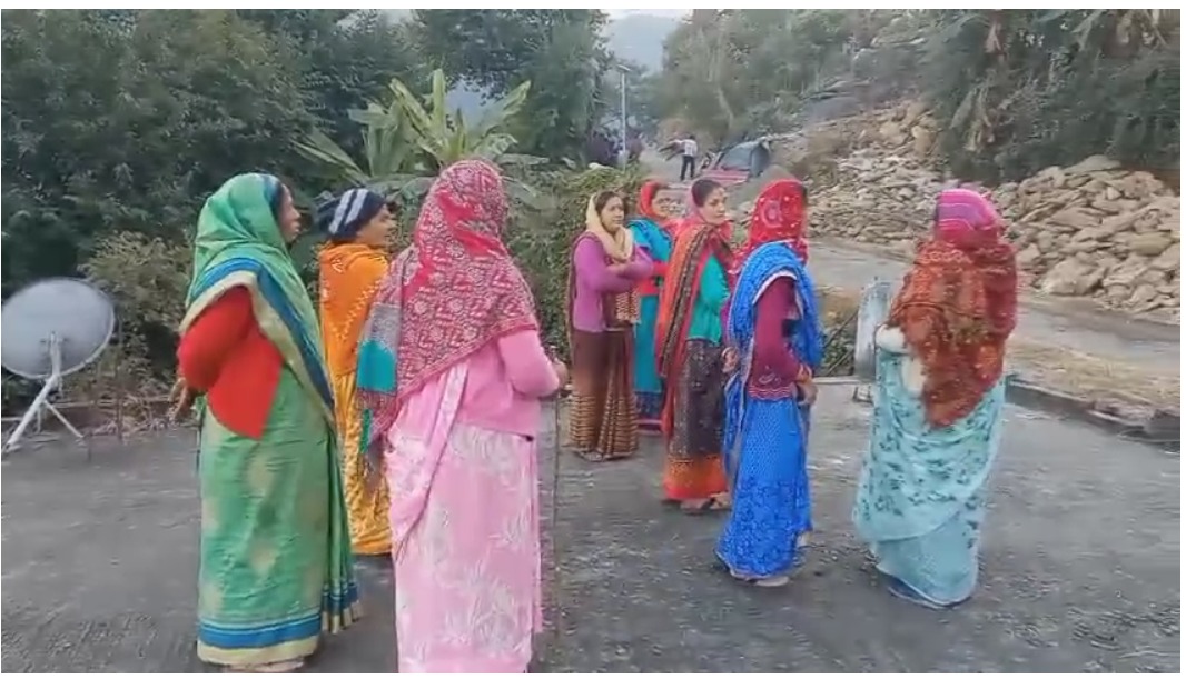 चंपावत: खोला सुनार और आसपास के क्षेत्रों में गुलदार का आतंक, ग्रामीण सहमे