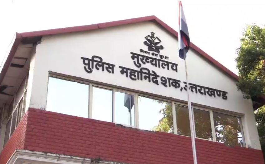 दिल्ली धमाके के बाद उत्तराखंड में भी हाई अलर्ट, डीजीपी ने सुरक्षा को लेकर बुलाई अहम बैठक