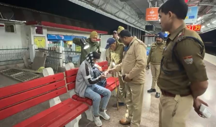 दिल्ली ब्लास्ट के बाद नैनीताल पुलिस ने किया रेड अलर्ट जारी, जिलेभर में सघन चेकिंग अभियान शुरू