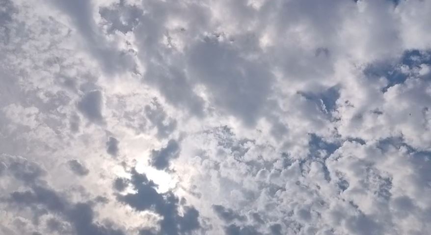 उत्तराखंड में ठंड की दस्तक, पहाड़ों में बारिश और बर्फबारी के आसार