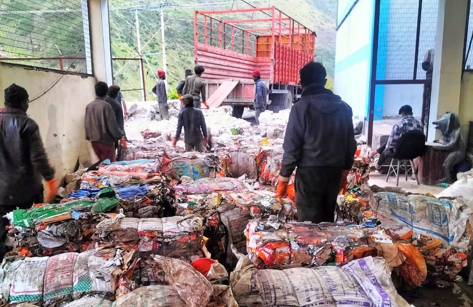 बदरीनाथ धाम में सफाई व्यवस्था से नगर पंचायत ने अर्जित की करोड़ों की आय