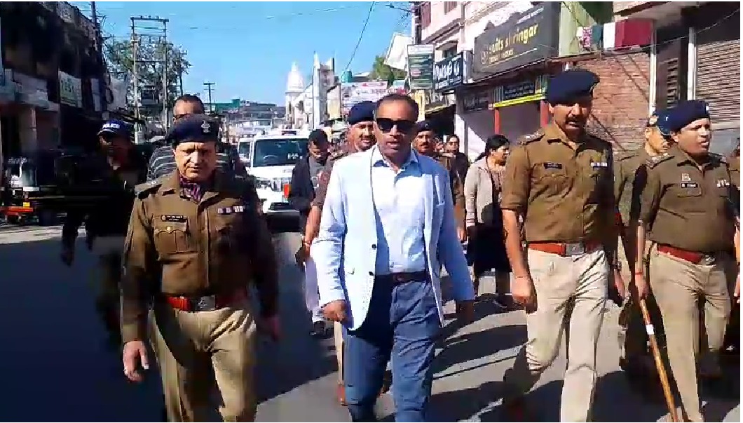 सुप्रीम कोर्ट के फैसले से पहले बनभूलपुरा छावनी में तब्दील, सुरक्षा के कड़े इंतज़ाम