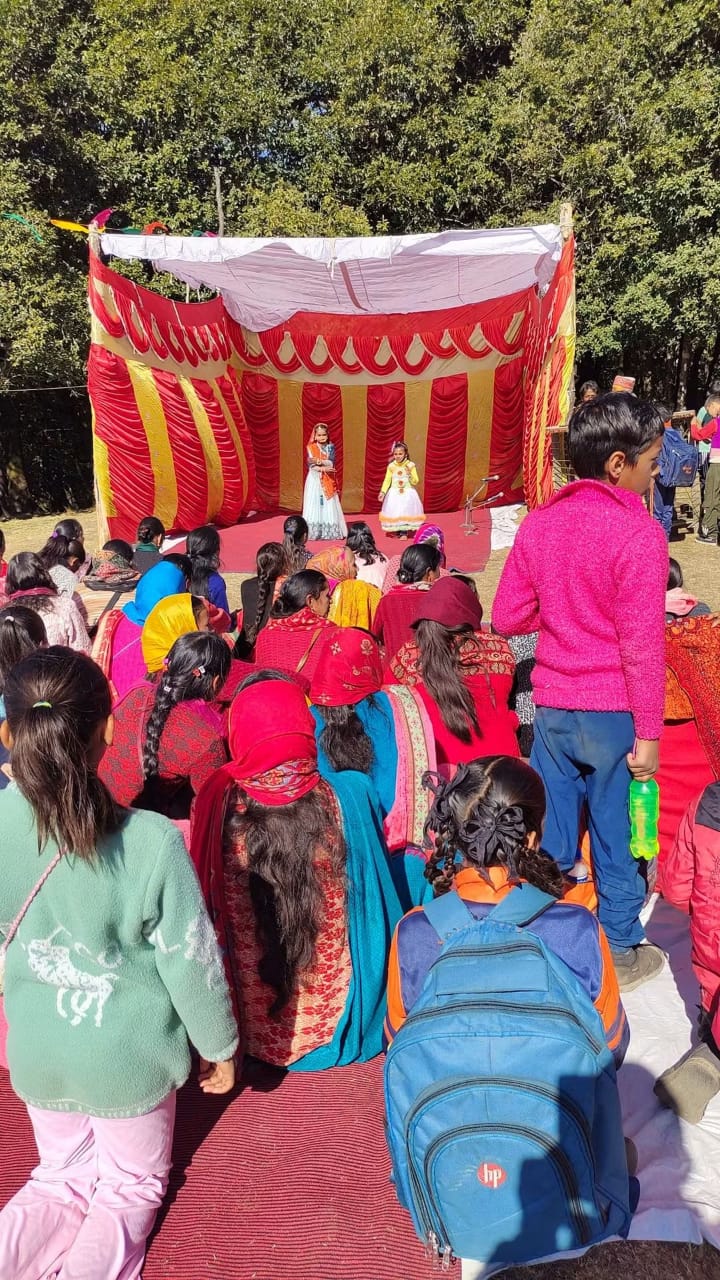 पांडवखोली में महंत बलवंत गिरी जी महाराज की 32वीं पुण्यतिथि पर वार्षिकोत्सव संपन्नधार्मिक अनुष्ठानों, मेले और सांस्कृतिक कार्यक्रमों में उमड़ा उत्साह