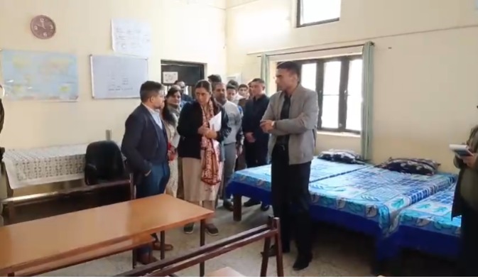 केदापुरम में डीएम का औचक निरीक्षण: नारी निकेतन से शिशु सदन तक व्यवस्थाओं का लिया जायज़ा, सुरक्षा–स्वास्थ्य सेवाओं में बड़े सुधार के निर्देश